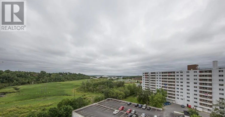201-1140 Ramsey View Court, Greater Sudbury, ON, P3E 2E3