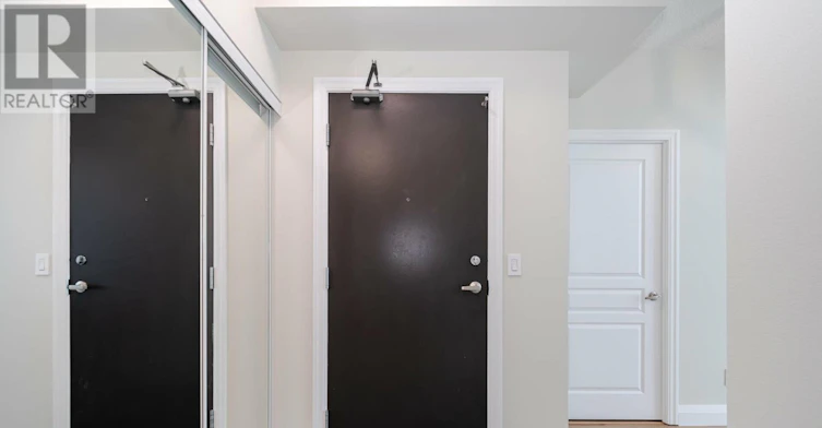2514-223 Webb Drive, Mississauga, ON, L5B 0E8 - 5