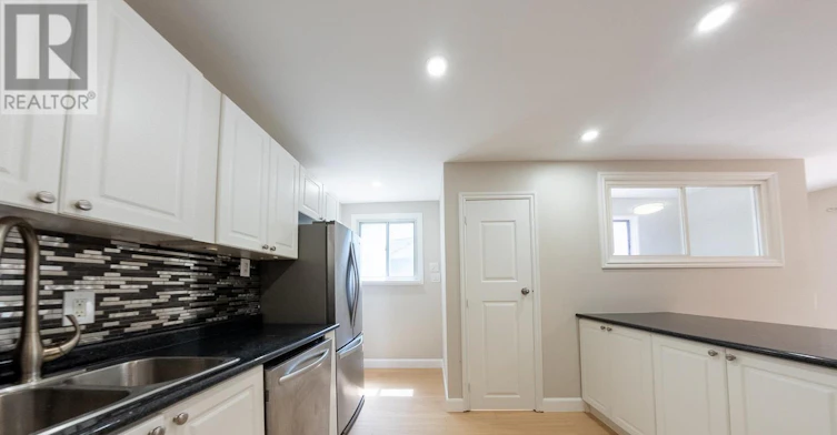 661 Annland Street, Pickering, ON, L1W 1A9 - 10
