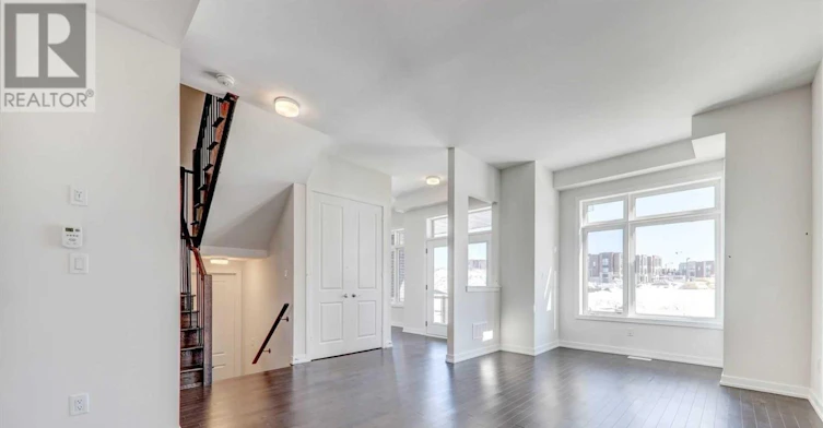 56 Rustle Woods Avenue, Markham, ON, L6B 0V2 - 9