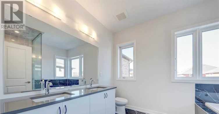 56 Rustle Woods Avenue, Markham, ON, L6B 0V2 - 26