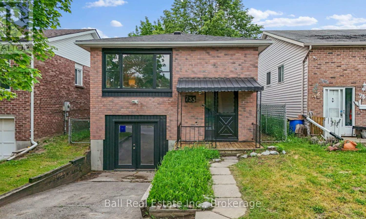 735 Mountain Ash Road