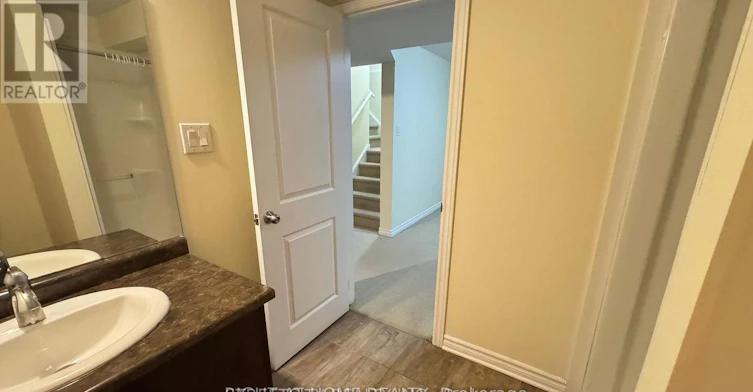 1357 Michael Circle, London, ON, N5V 0B8 - 37