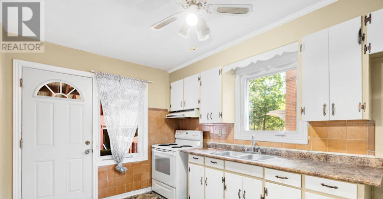 1402 Kilborn Avenue, Ottawa, ON, K1H 6L8 - 13