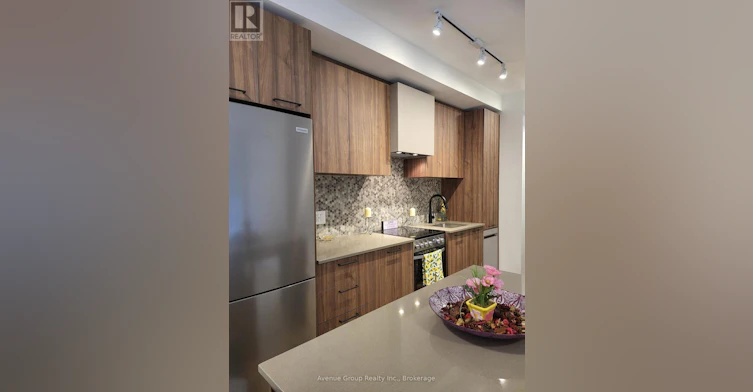 B005-20 Lagerfeld Drive, Brampton, ON, L7A 5L4