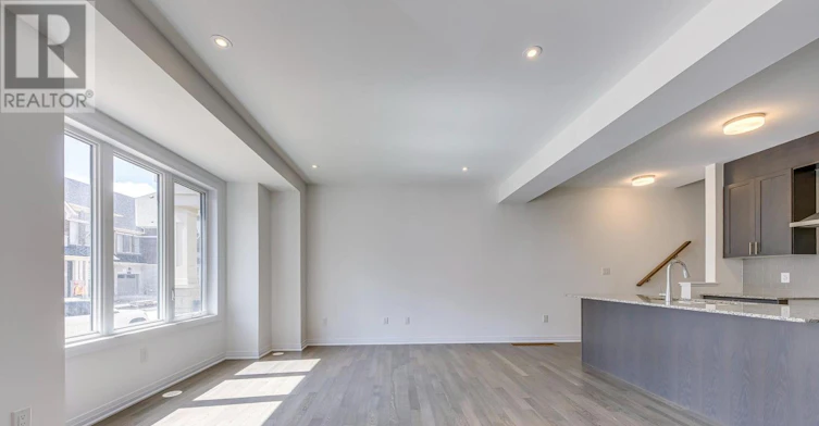 3259 Crystal Drive, Oakville, ON, L6M 5S9 - 5
