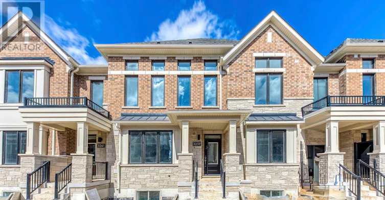 3259 Crystal Drive, Oakville, ON, L6M 5S9