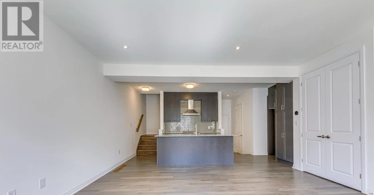 3259 Crystal Drive, Oakville, ON, L6M 5S9 - 6