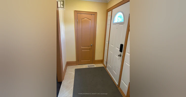 31 Bowman Street, Hamilton, ON, L8S 2T4 - 2