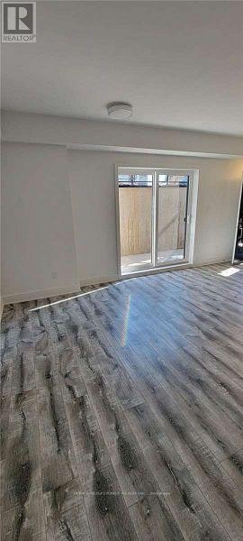 102-6065 Mcleod Road, Niagara Falls, ON, L2G 0Z7 - 4