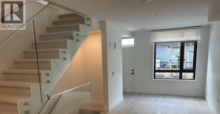 6284 Oak Street, Vancouver, BC, V6M 2W4 - 3