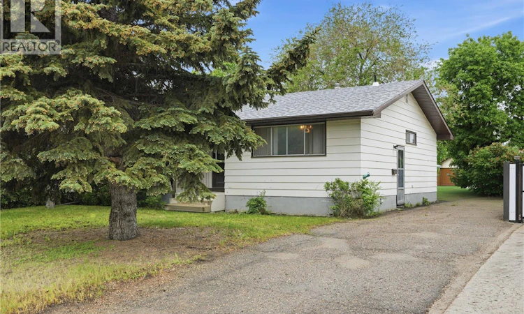1922 Richardson Road