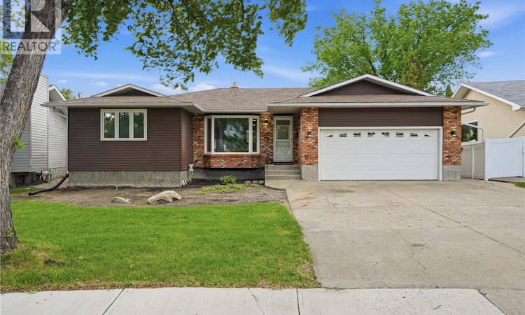 15 Minot Drive