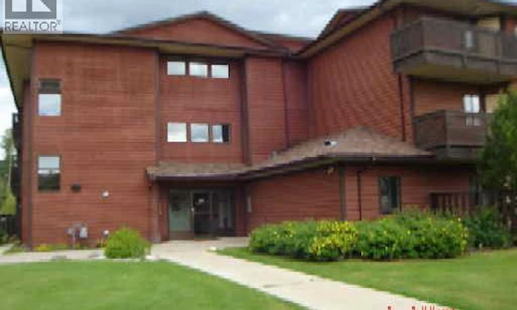 208-195 Chamberlain Crescent