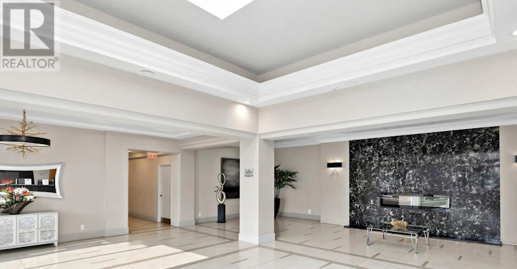 317-50 Disera Drive, Vaughan, ON, L4J 9E9 - 4