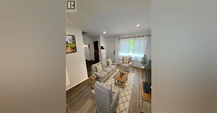 148 Bishop Street S, Cambridge, ON, N3H 2L1 - 3
