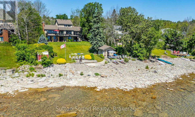 427 Balmy Beach Road
