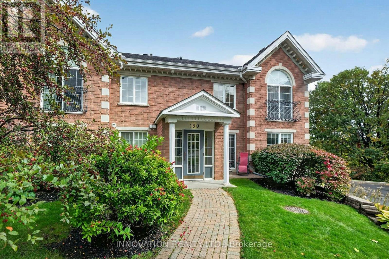 2C-150 Robson Court, Ottawa, ON, K2K 2W1