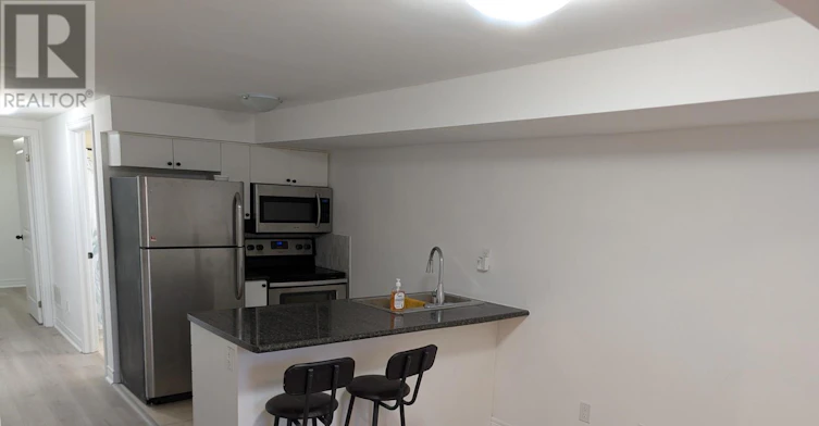 LOWER-2823 St Clair Avenue E, Toronto, ON, M4B 1N3 - 3