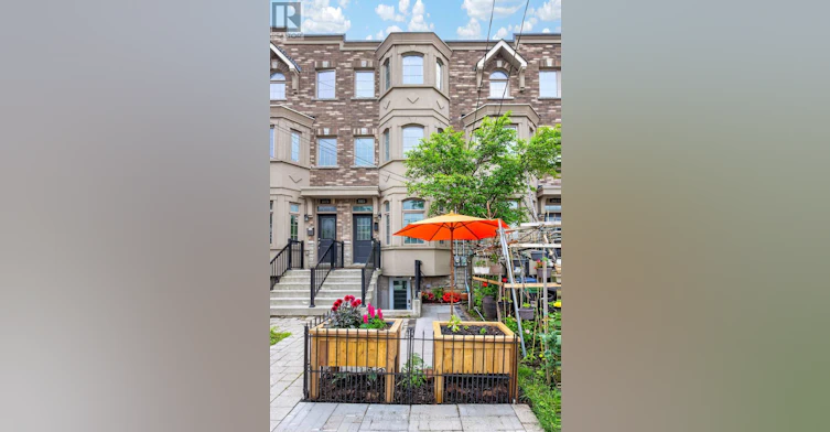 LOWER-2823 St Clair Avenue E, Toronto, ON, M4B 1N3