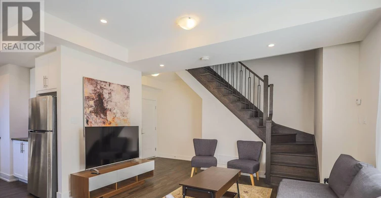 6-7 Phelps Lane, Richmond Hill, ON, L4E 1J4 - 5