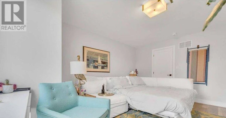 MAIN-47 Edwin Avenue, Toronto, ON, M6P 3Z5 - 10