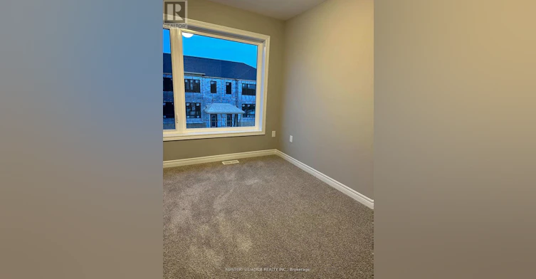 4 Sora Lane, Guelph, ON, N1E 0T4 - 5