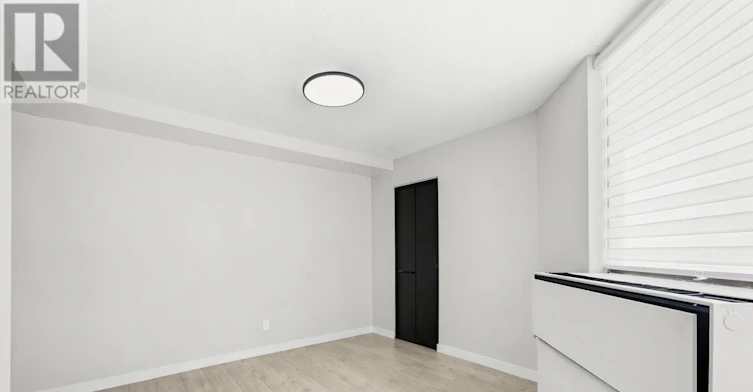 520A-2350 Dundas Street W, Toronto, ON, M6P 4B1 - 14