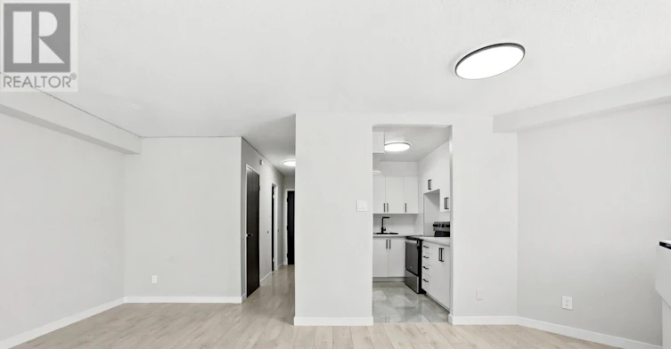520A-2350 Dundas Street W, Toronto, ON, M6P 4B1 - 7