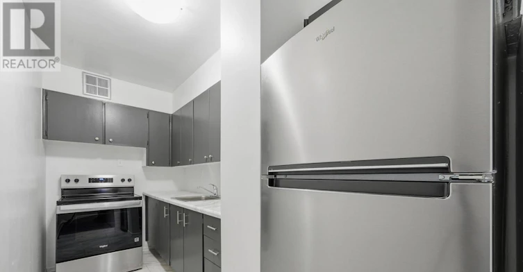 1003A-2350 Dundas Street W, Toronto, ON, M6P 4B1 - 6