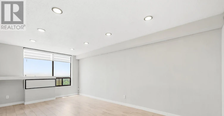2911A-2350 Dundas Street W, Toronto, ON, M6P 4B1 - 6