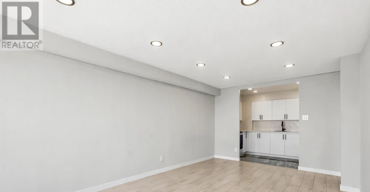 2911A-2350 Dundas Street W, Toronto, ON, M6P 4B1 - 17