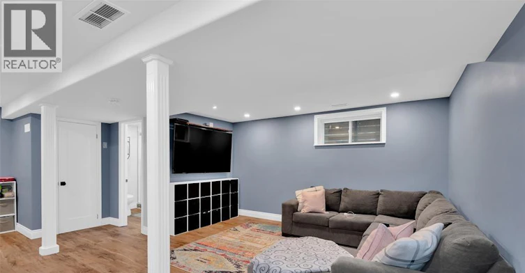 245 Cameron, Windsor, ON, N9B 1Y5 - 21