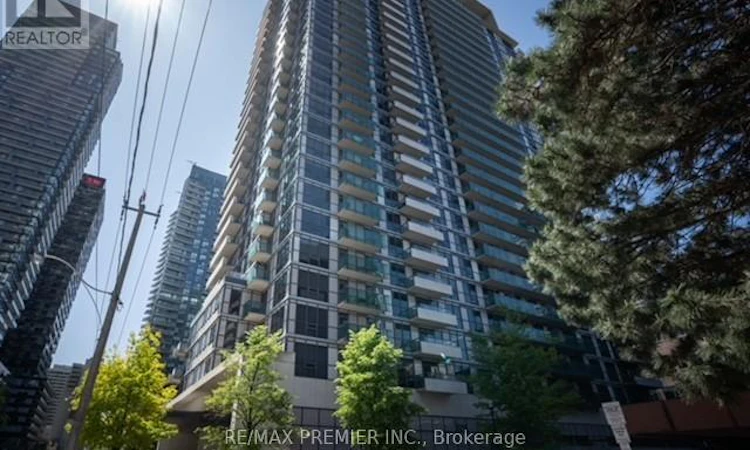 2315-70 Roehampton Avenue