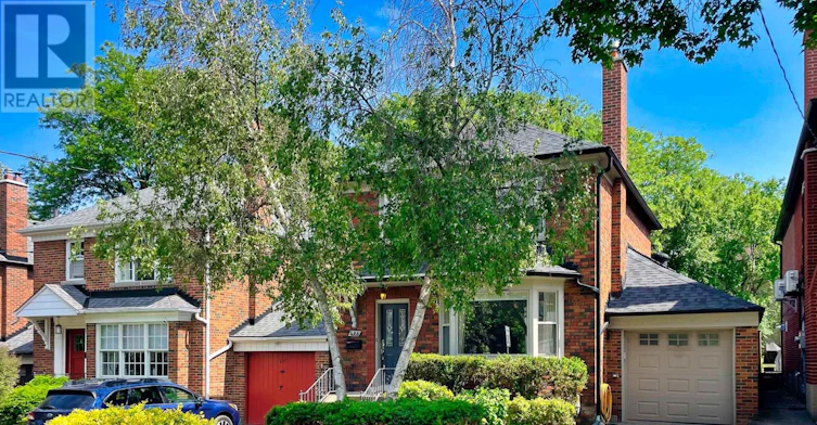 425 Broadway Avenue, Toronto, ON, M4G 2R3