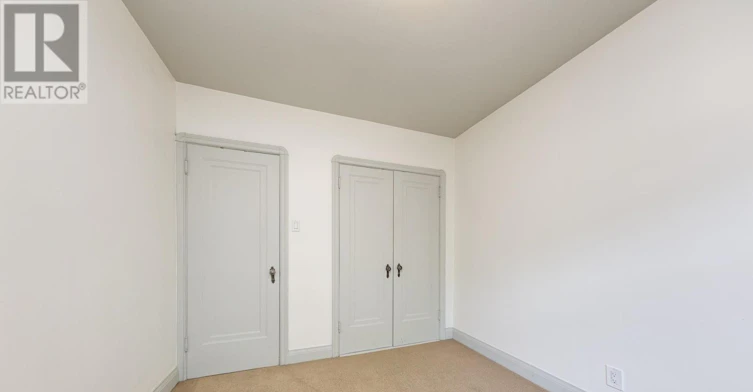 425 Broadway Avenue, Toronto, ON, M4G 2R3 - 18