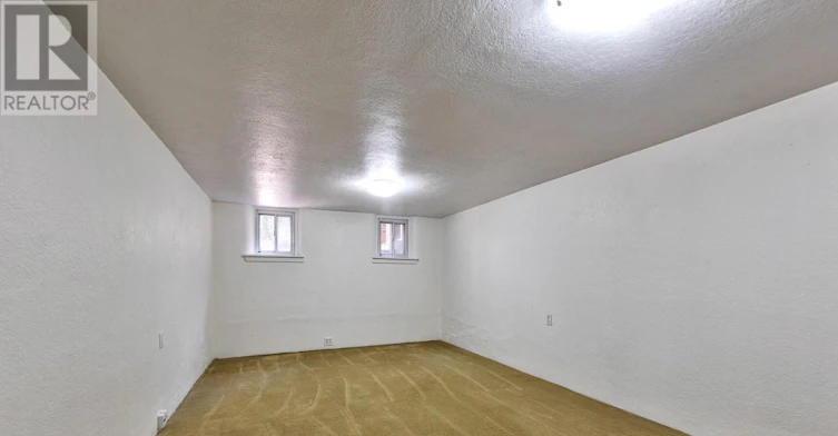425 Broadway Avenue, Toronto, ON, M4G 2R3 - 20