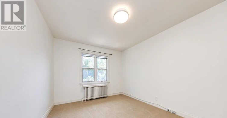 425 Broadway Avenue, Toronto, ON, M4G 2R3 - 15