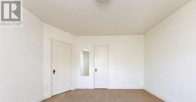 425 Broadway Avenue, Toronto, ON, M4G 2R3 - 14