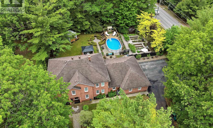 2 Seeley Court