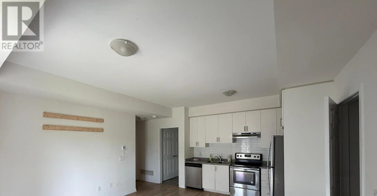 5-1 Beckenrose Court, Brampton, ON, L6Y 6G2