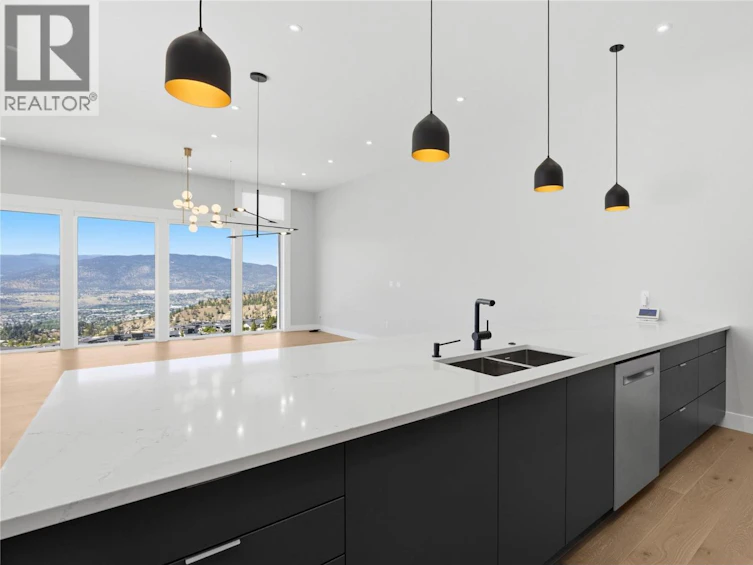 1106 Syer Road, Penticton, BC, V2A 9G4 - 8