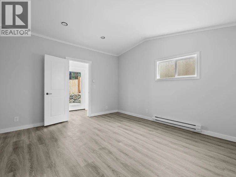 4700 Gordon Drive, Kelowna, BC, V1W 4P4 - 35