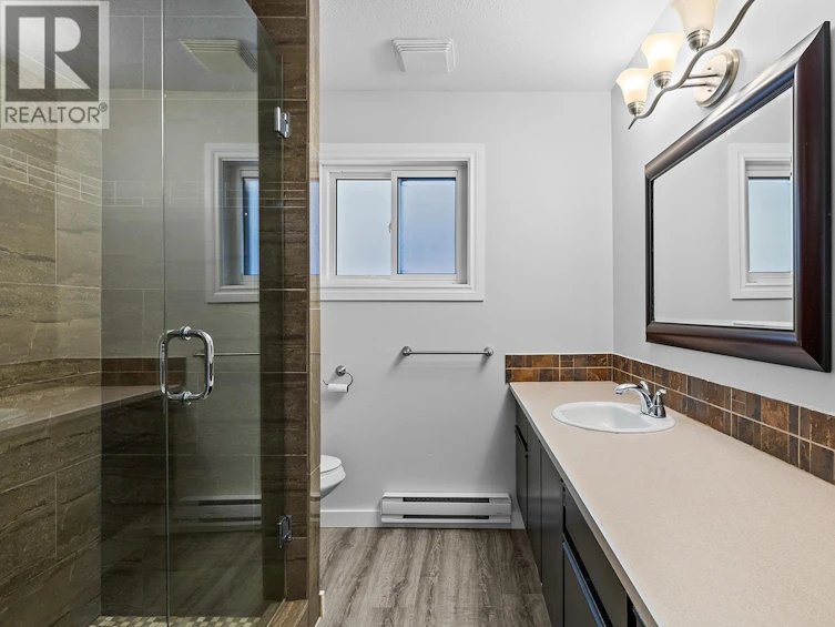 4700 Gordon Drive, Kelowna, BC, V1W 4P4 - 25