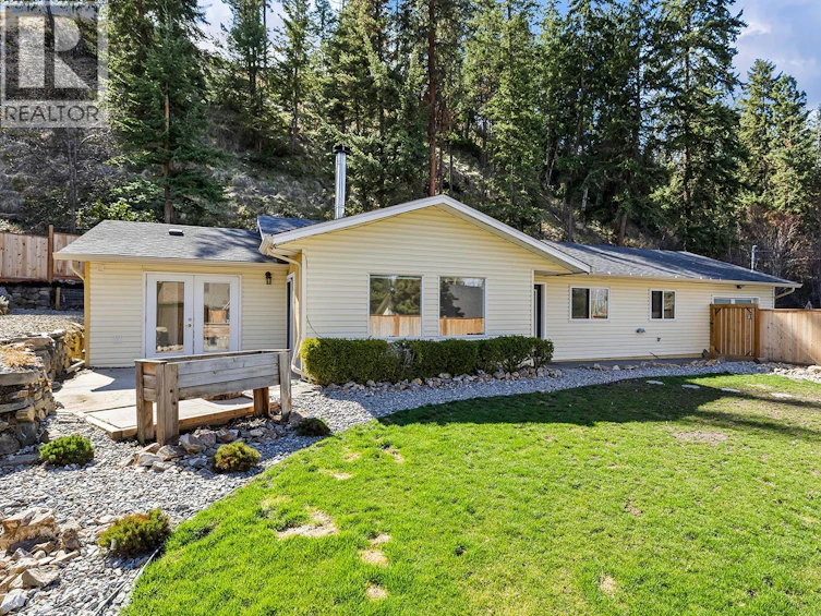 4700 Gordon Drive, Kelowna, BC, V1W 4P4 - 2