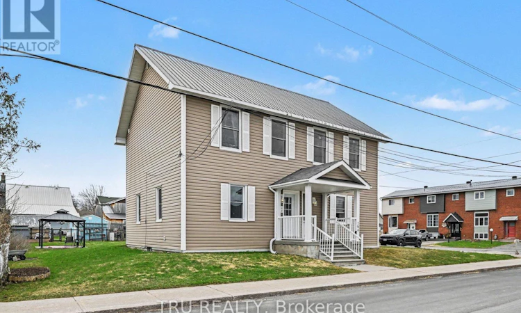 186 Water Street