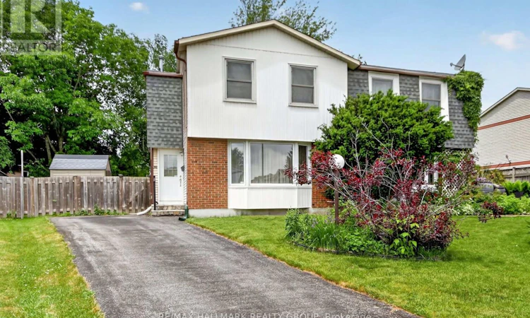 38 Amherst Crescent