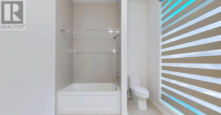 1074 Pisces Trail, Pickering, ON, L0H 1J0 - 35