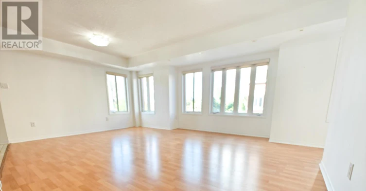 212-308 John Street, Markham, ON, L3T 0A7 - 4