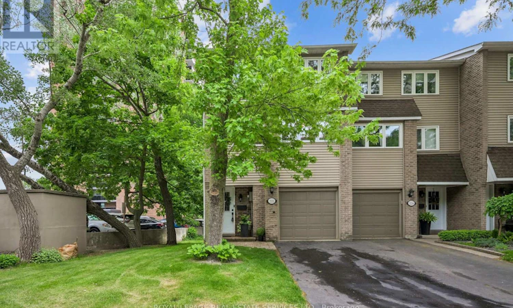1-2222 Marine Drive